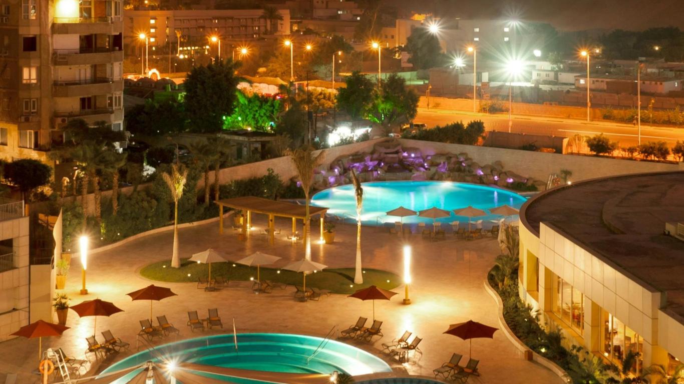 Le Méridien Pyramids Hotel & Spa