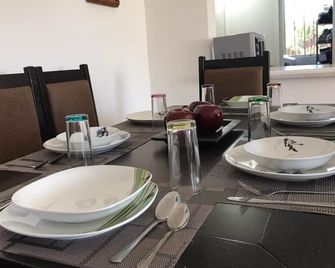 Beautiful Apartment in Los Mangos - La Crucecita - Comedor