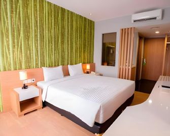 Happy Inn - Jakarta - Bedroom
