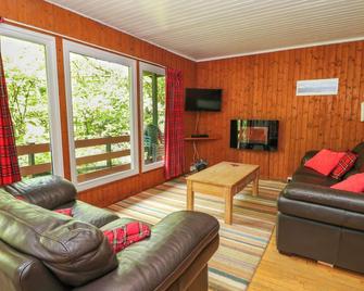 Lodge 2 - 'Rowan' - Isle of Arran - Living room