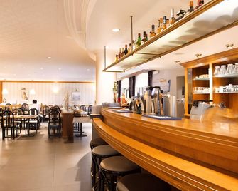 Castelnou Aparthotel - Ghent - Bar