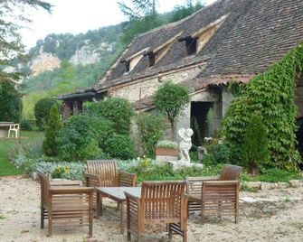 Maison d'hôtes Redon - Bouzies - Patio