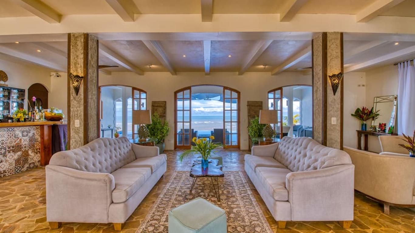 El Castillo - Adults only