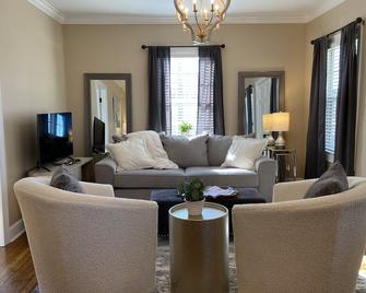 Cozy Cumberland Cottage - Barbourville - Sala de estar