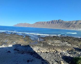 Casa Manrique - Caleta de Famara - Bãi biển