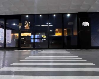 Hotel 24st Prestige - Seosan - Lobby