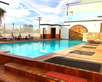 Hotel Costa Ensenada - אנסנדה - בריכה