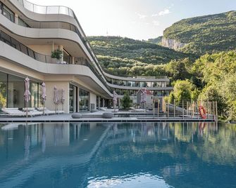 Gardea Soulfamily Resort - Nago–Torbole - Pool