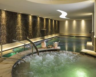 Hotel Resort & Spa Miramonti - Rota D'Imagna - Pool