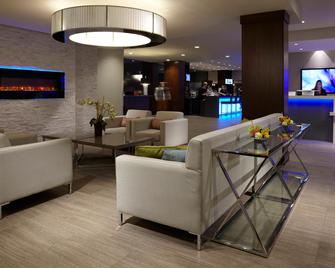 Delta Hotels by Marriott Kingston Waterfront - Kingston - Lobby