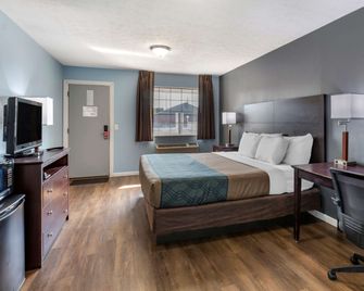 Econo Lodge Inn & Suites Sandusky South - Sandusky - Habitación