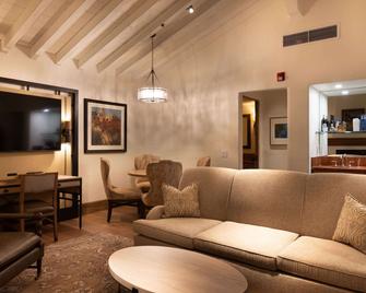 Casa Palmero at Pebble Beach - Pebble Beach - Sala de estar