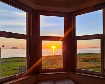 Ailsa View - Girvan - Balcone