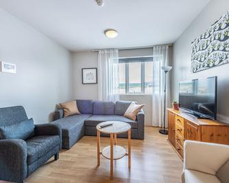 Stöð Guesthouse and apartments - Grundarfjordur - Living room