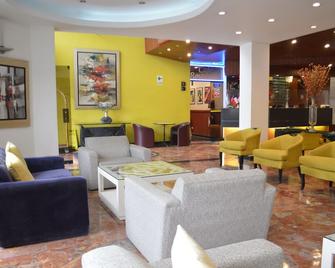 Hotel Britania San Borja - Lima - Lounge