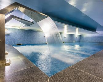 Hotel Riviera Carcavelos - Lisbon - Pool