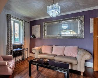 Finest Retreats - Ty Gwyn Hideaway - Dyffryn Ardudwy - Living room