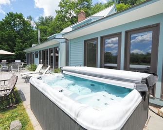 Charming 6 Bdrm Countryside Stay, Sauna - Great Barrington - Pool