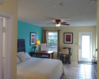 Come to your private retreat from your hectic life - Oakland Park - Bedroom
