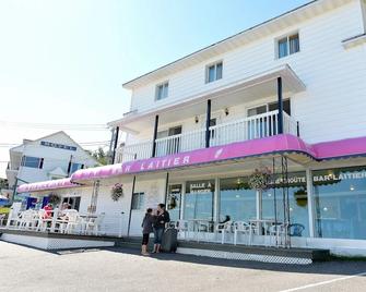 Auberge Sur Mer Charlevoix - Saint-Siméon - Bâtiment