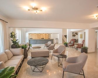 Bohemian Gardens Hotel - Protaras