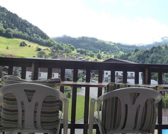 Apartment in 4-storey chalet building - Beaufort - Balcon