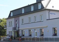 Hotel Reiff - Clervaux - Building