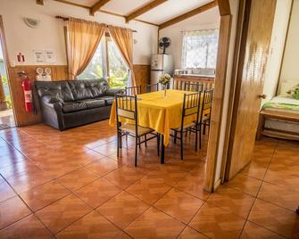 Cabanas Henua Iti - Hanga Roa - Comedor