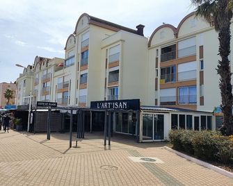 Gruissan Studio Vue Mer 2/3 Pers A 50m Plage Grazel, Parking Securise - Fr-1-796-47 - Gruissan - Building