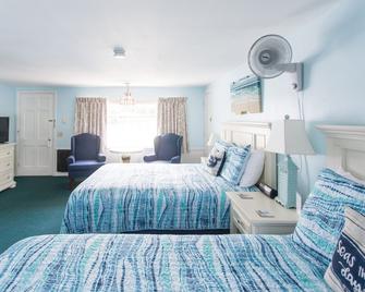 A Beach Breeze Inn - Harwich - Chambre