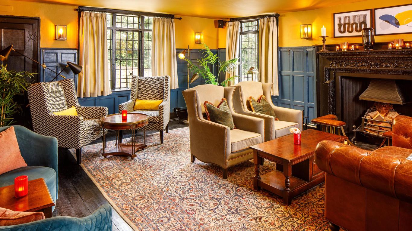 voco Lythe Hill Hotel & Spa