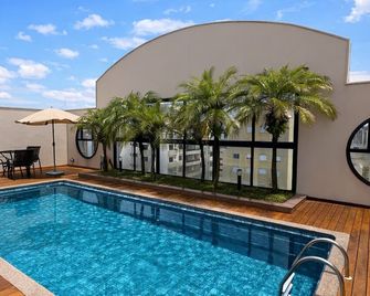 Tsue The Palace Flats - São Paulo - Piscina