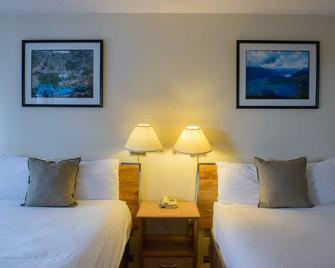 Sechelt inn - Sechelt - Bedroom