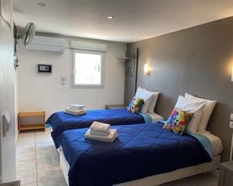 Logis Hôtel La Chaumière - Marseillan - Chambre