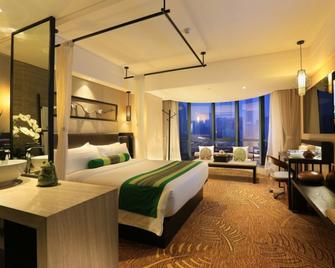 Atour X Hotel Shenzhen Luohu Dongmen Pedestrian Street - Shenzhen - Bedroom