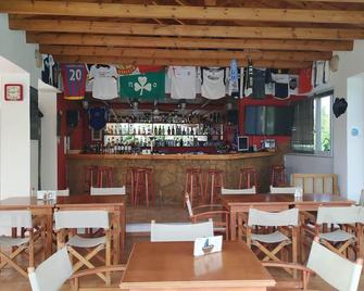 Pardalakis Studios - Gerani - Bar