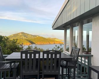 H2O Eco Villa - Saint Thomas Island - Balcony