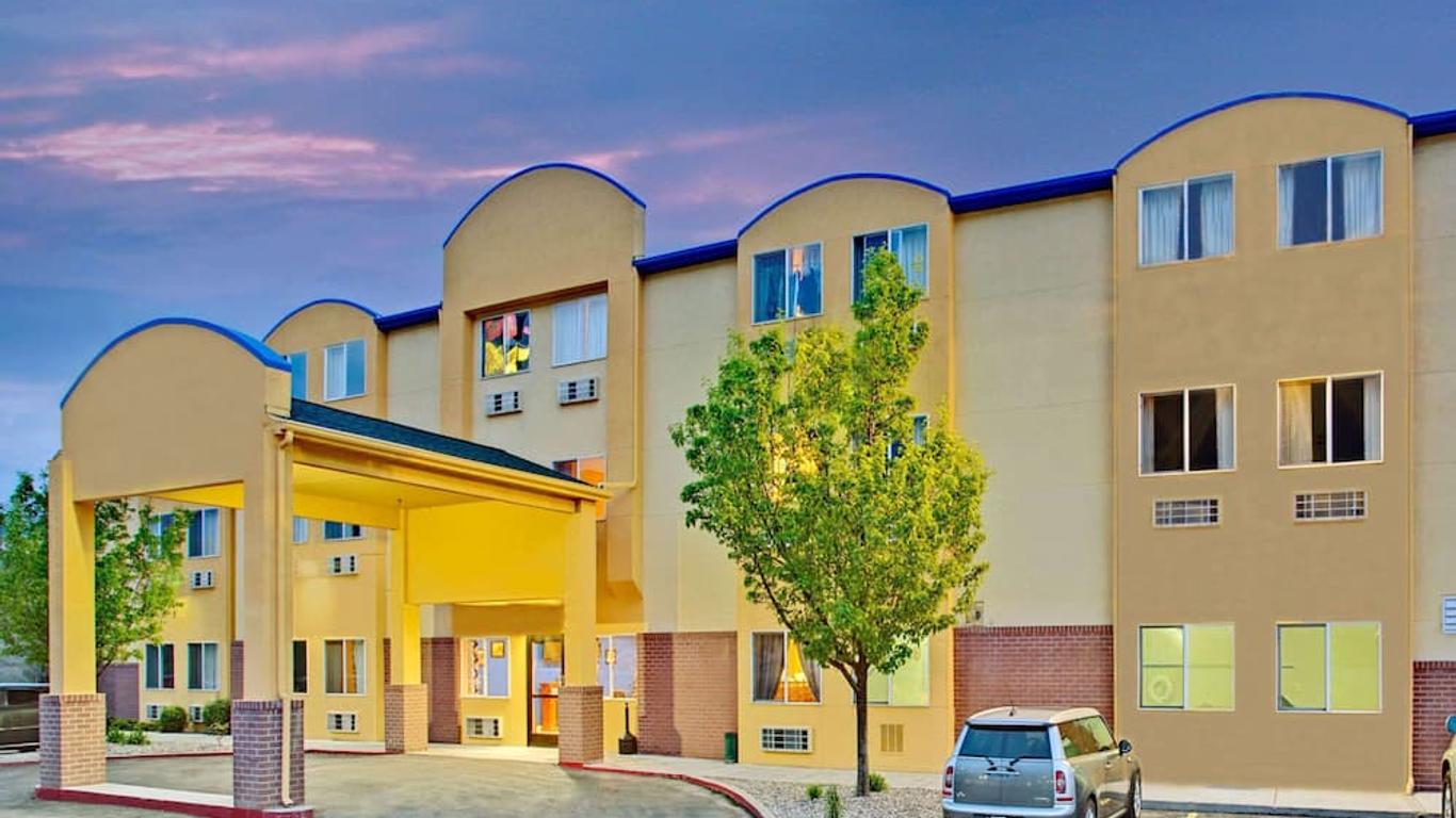 Days Inn by Wyndham Lehi