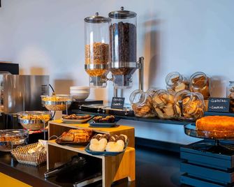 Hotel Málaga Nostrum Airport - Malaga - Açık büfe