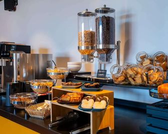 Hotel Málaga Nostrum Airport - Málaga - Buffet