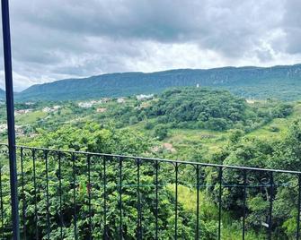 Casa Nascimento Vista Panorâmica Serra São José - Tiradentes - Balcony