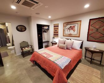 Matanah Meadows Farm, Great for 2 Families, Sequoia National Park and Working Farm - ת'רי ריברס - חדר שינה