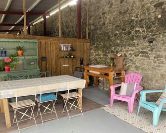 Escape Into Nature - Kinnitty - Patio