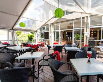 Forrest Hotel and Apartments - Canberra - Restaurang