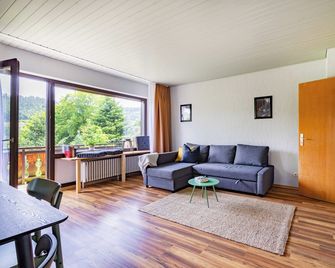 Titisee Haus an der Sonne by Kuckucksnester - Titisee-Neustadt - Huiskamer