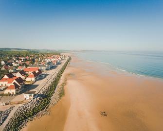 Hôtel de la Baie de Wissant - Escalles - Strand