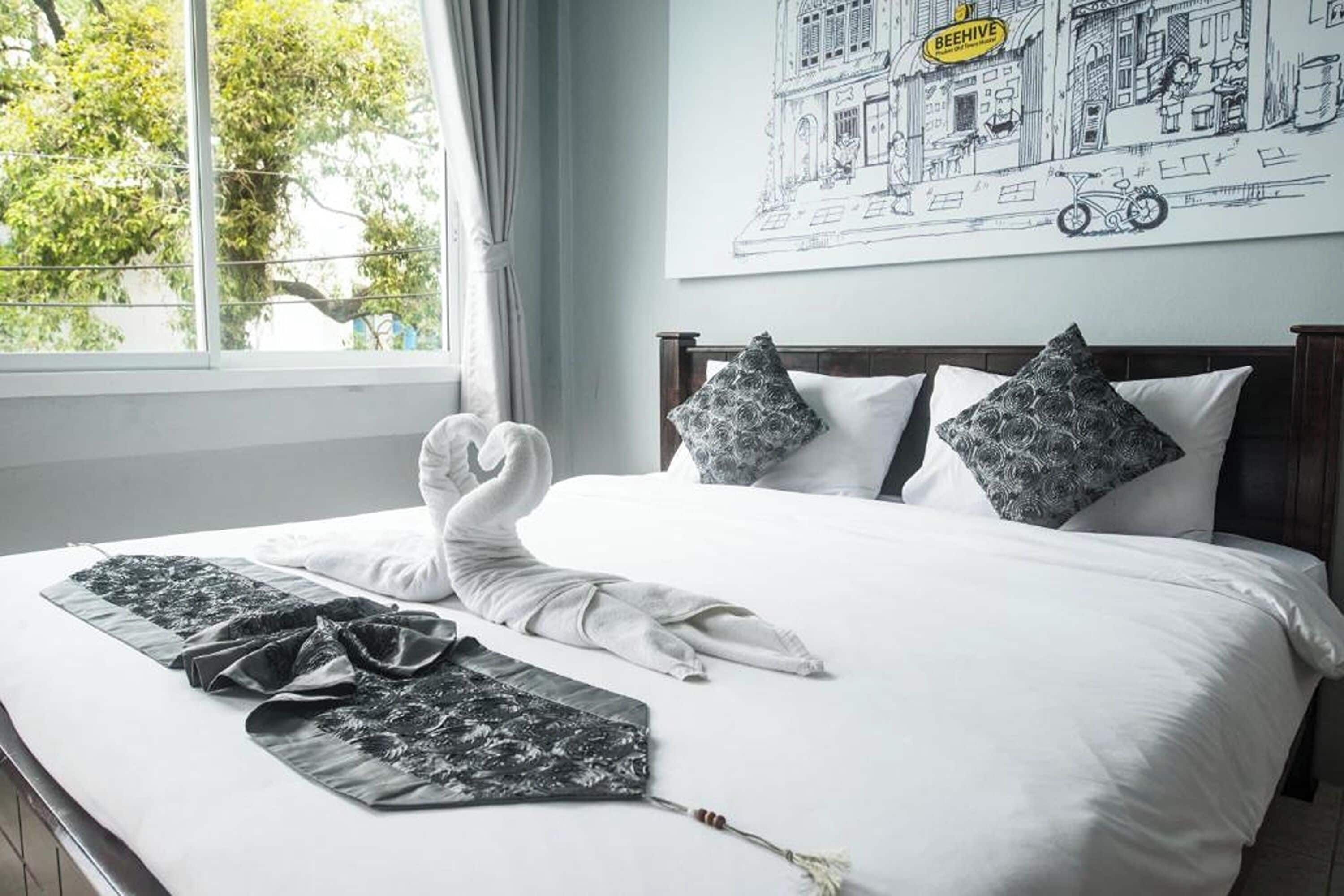 Beehive Phuket Old Town Hostel - Phuket
