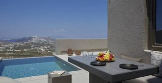 Halcyon Days Suites - Fira - Piscina