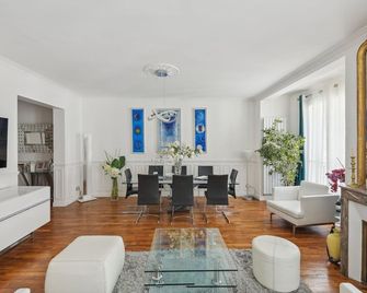 Élégance parisienne près des Champs-Élysées - Paris - Ruang makan