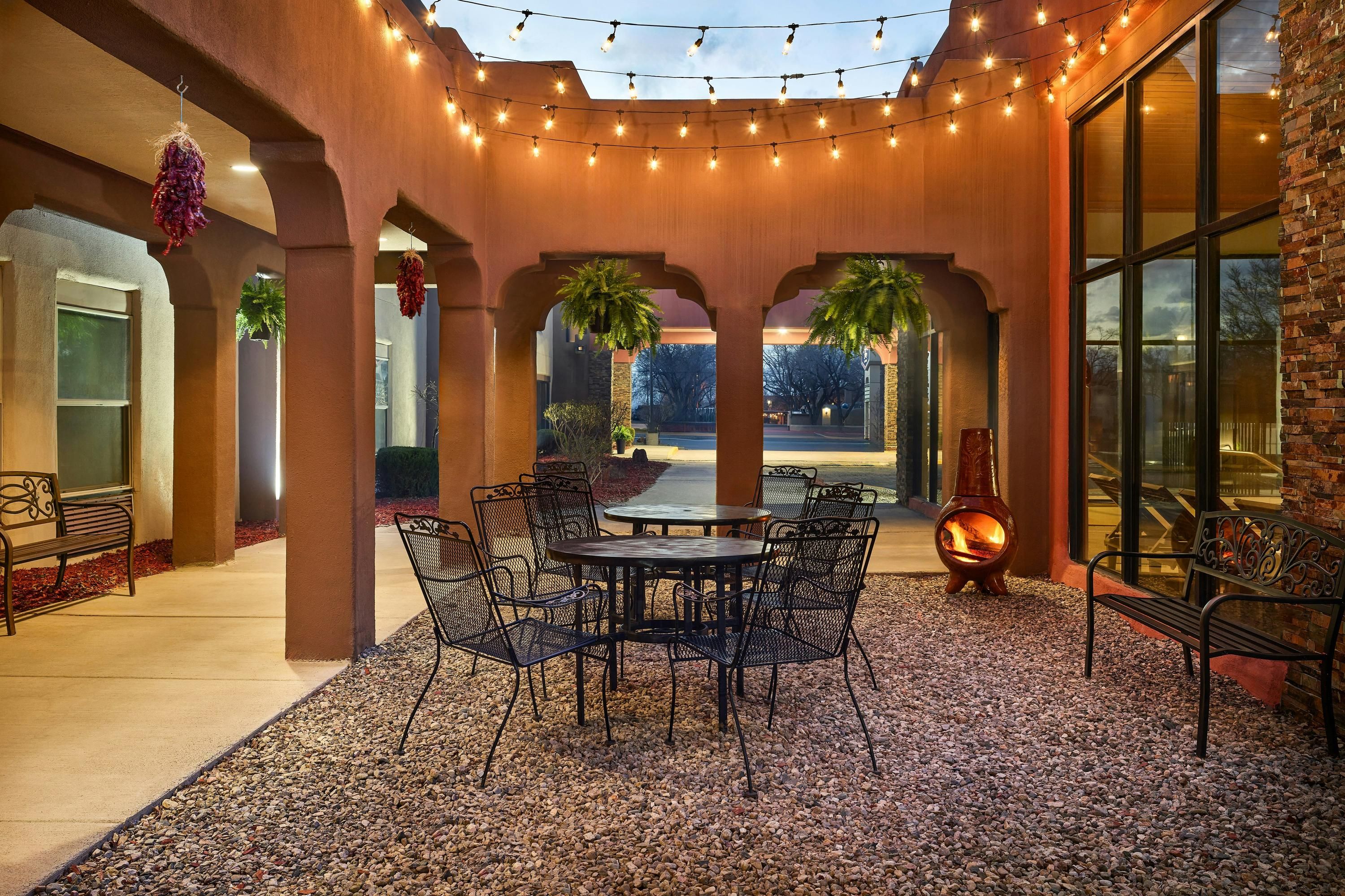 Hampton Inn Taos - Taos - Patio